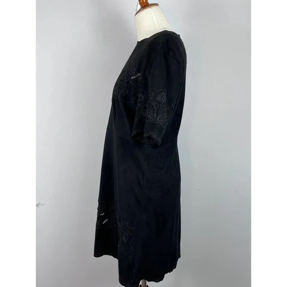 Bar III Black Embroidered Faux Suede Mini Shift Dress Size Large - Picture 7 of 13